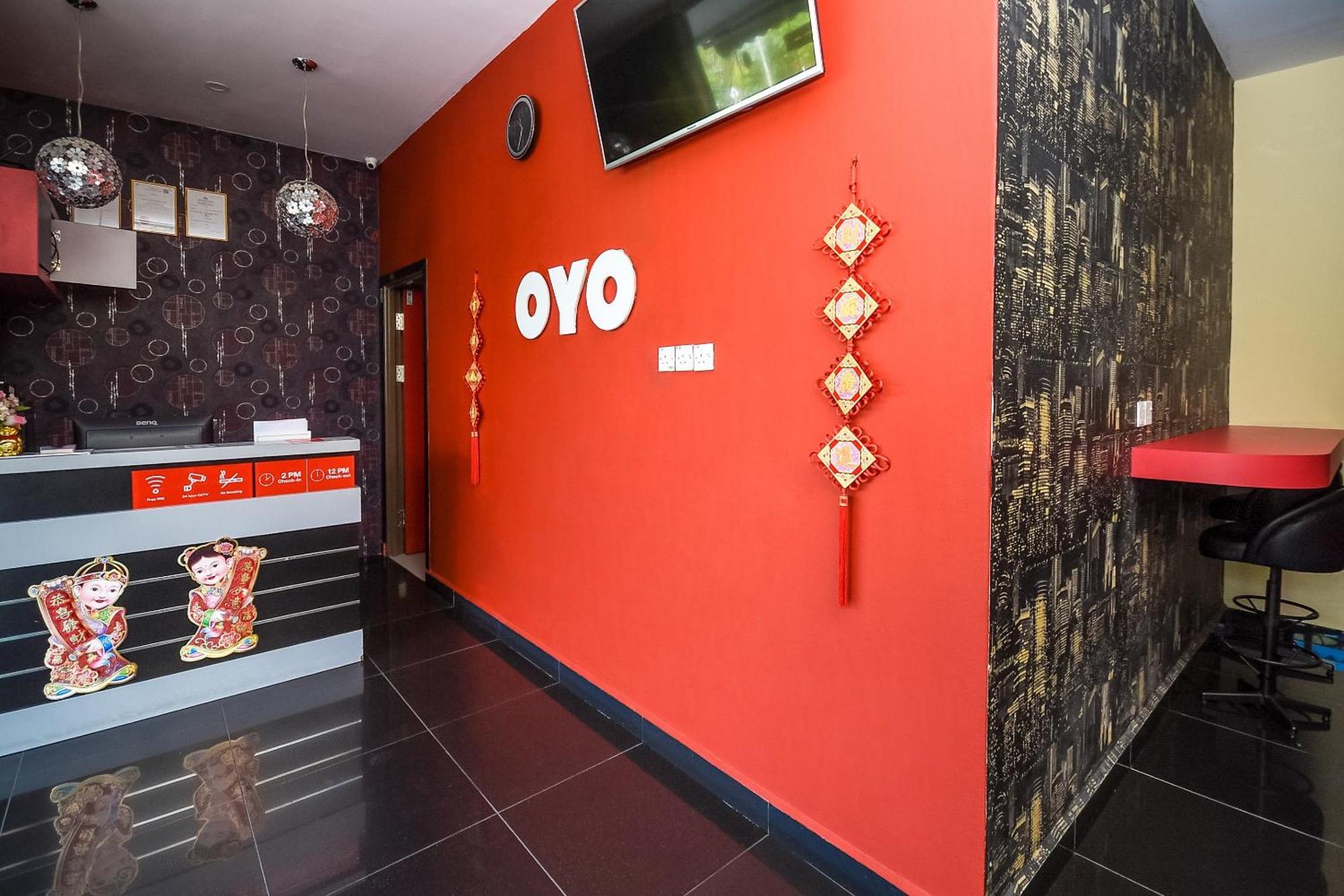 Oyo 89301 Ys Inn Miri Eksteriør billede