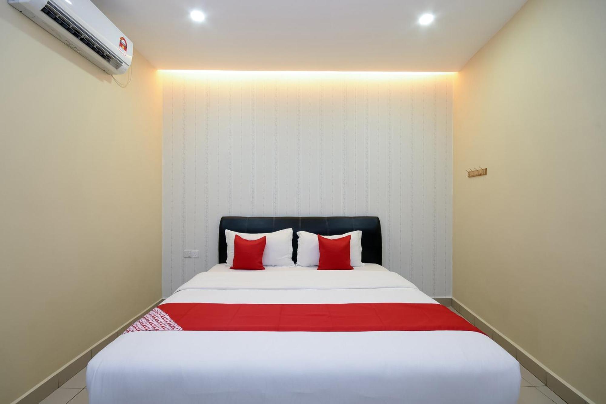 Oyo 89301 Ys Inn Miri Eksteriør billede
