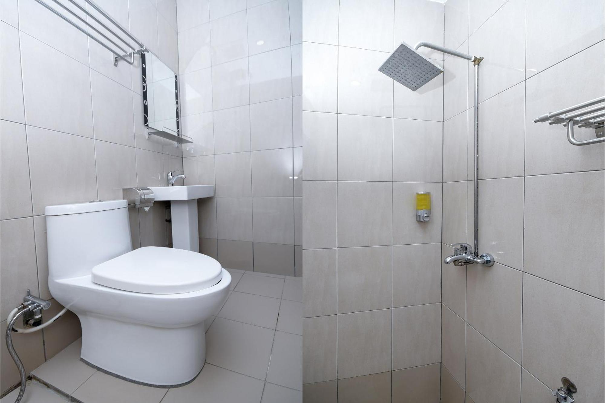 Oyo 89301 Ys Inn Miri Eksteriør billede