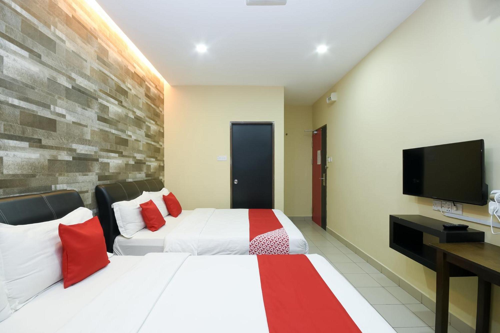 Oyo 89301 Ys Inn Miri Eksteriør billede
