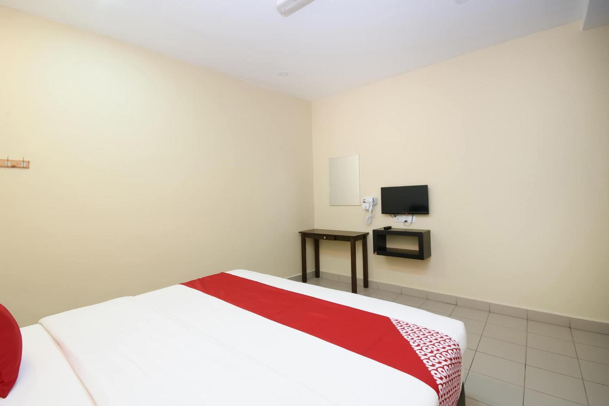 Oyo 89301 Ys Inn Miri Eksteriør billede