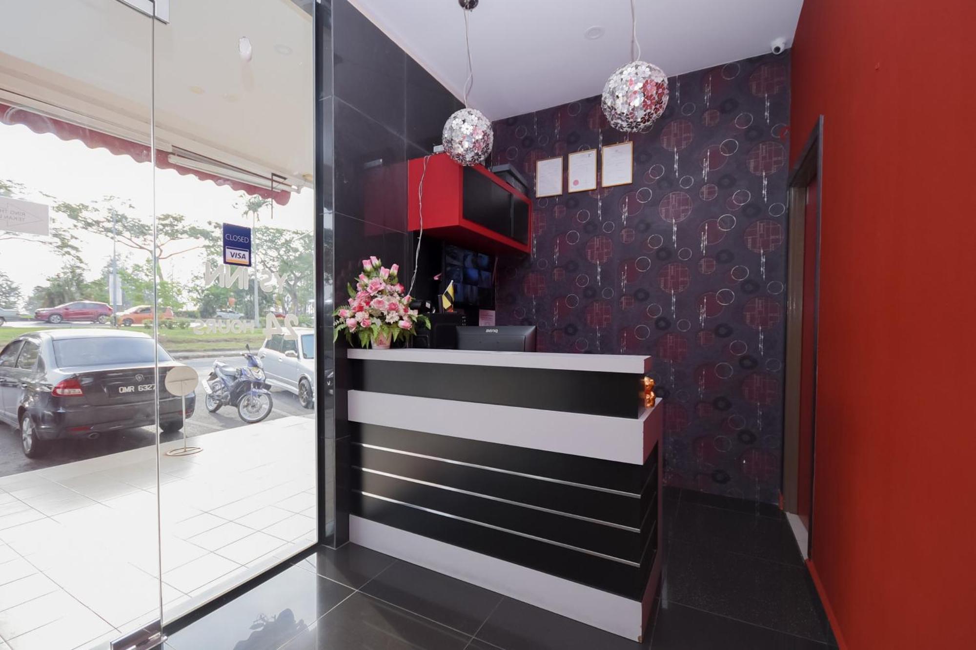 Oyo 89301 Ys Inn Miri Eksteriør billede